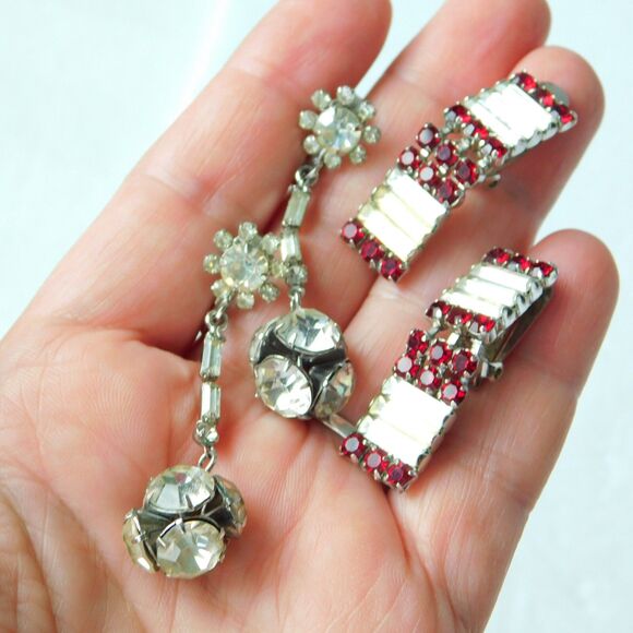 Vintage Clear & Red Rhinestone Clip-On Earrings, Lot of 2 Austria (Red) Dressy - Picture 15 of 16